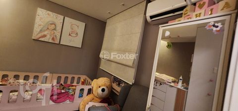 Image 4 - 891812