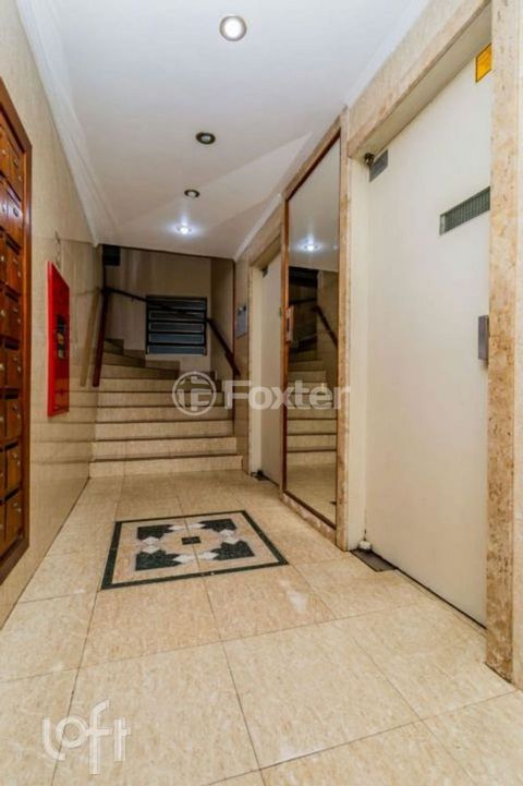 Image 0 - 891816