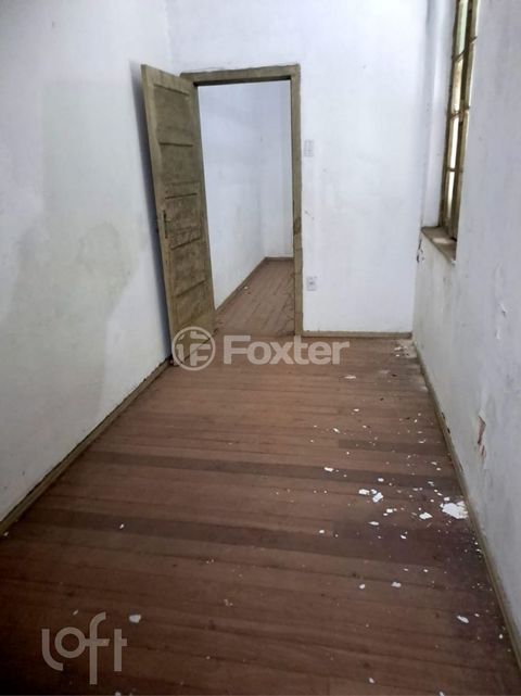Image 3 - 891816