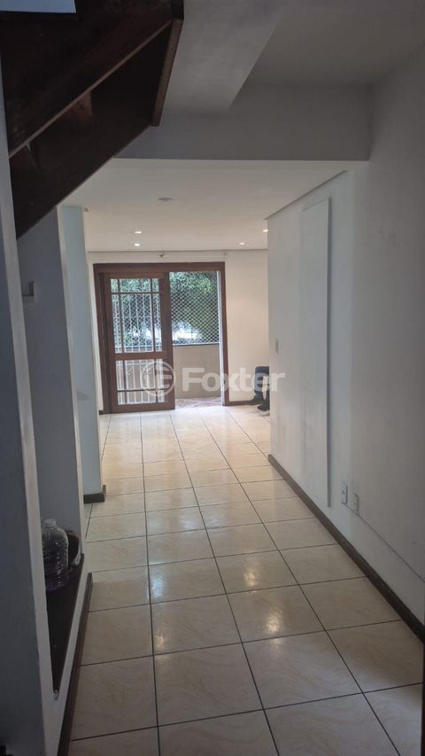 Image 8 - 891838