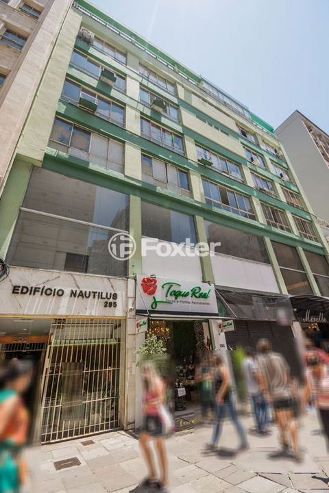 Image 1 - 891859