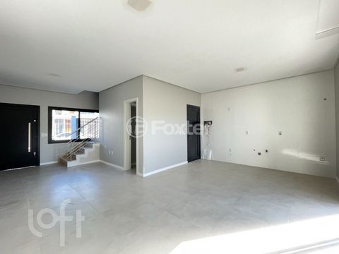 Image 4 - 891923
