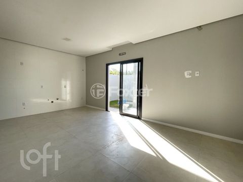 Image 3 - 891923