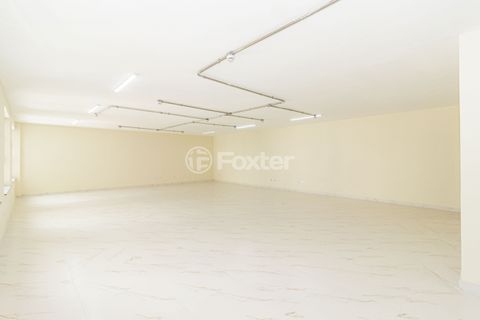 Image 4 - 891932