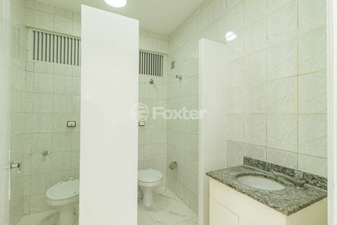 Image 9 - 891932
