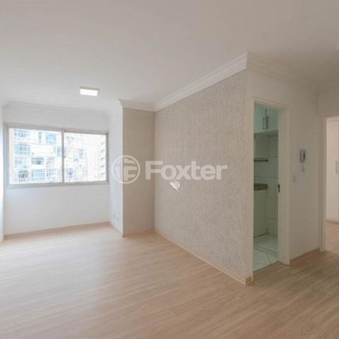 Image 1 - 891940