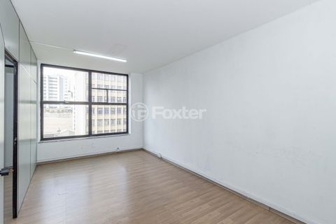 Image 1 - 891943