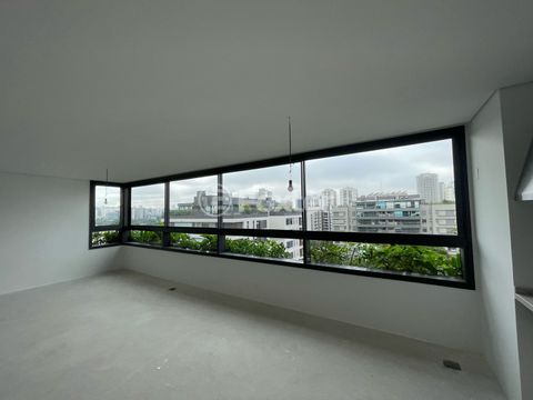 Image 1 - 891948