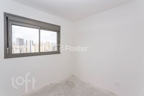Image 7 - 891985