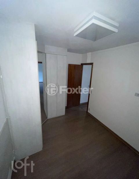 Image 7 - 892078