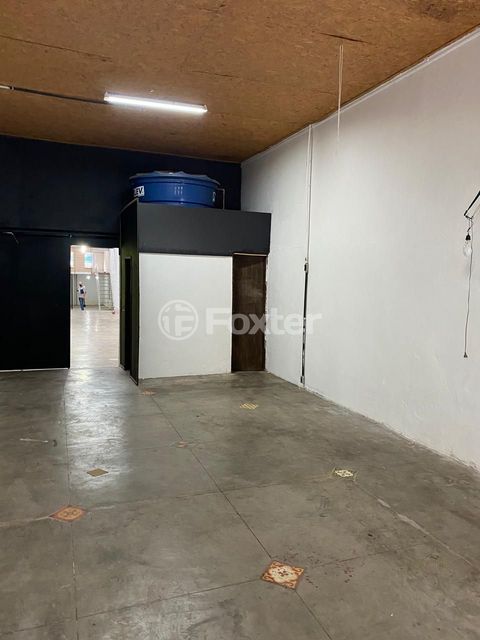 Image 10 - 892103