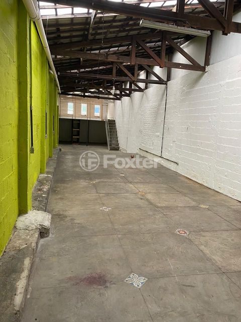 Image 5 - 892103