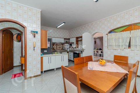 Image 9 - 892119