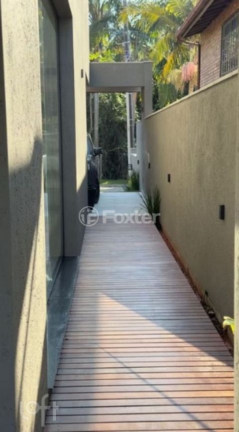 Image 7 - 892151