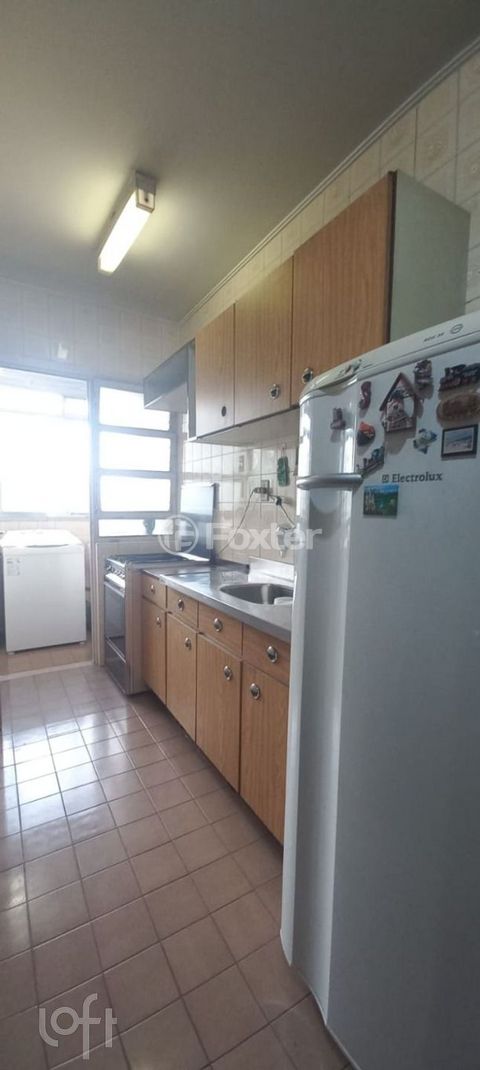 Image 7 - 892231