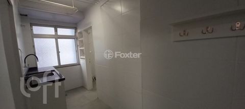 Image 8 - 892309