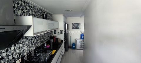 Image 6 - 892345