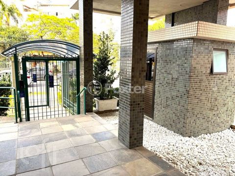 Image 7 - 892348