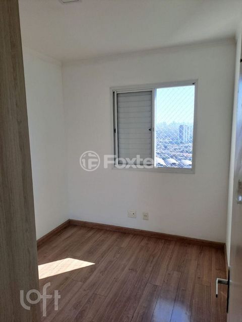 Image 7 - 892371