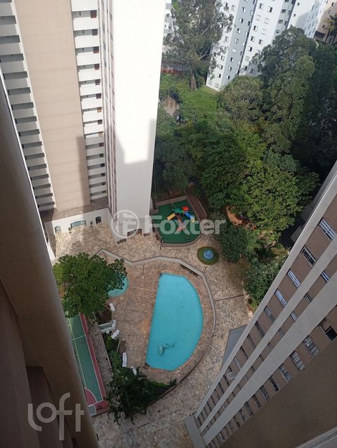 Image 7 - 892374