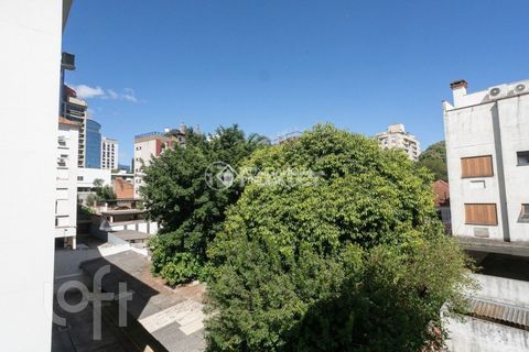 Image 15 - 892380