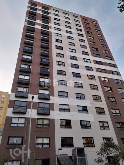 Image 6 - 892410