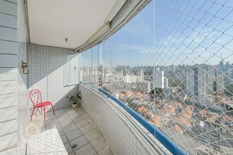 Image 15 - 892412