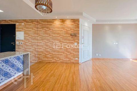 Image 7 - 892412