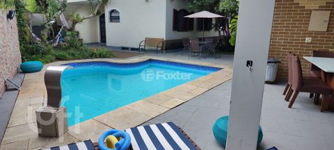Image 8 - 892419