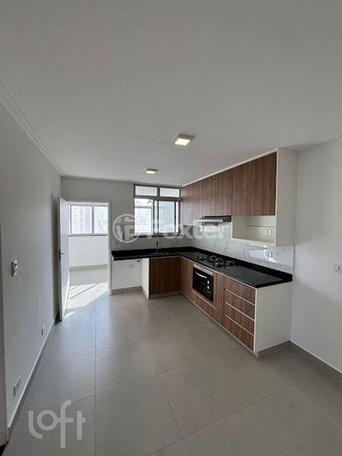 Image 7 - 892428