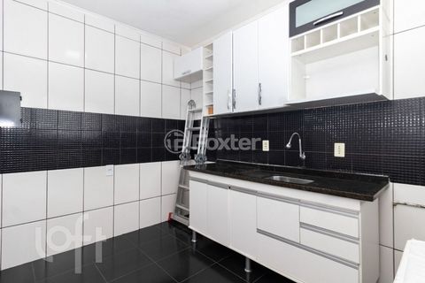 Image 9 - 892437