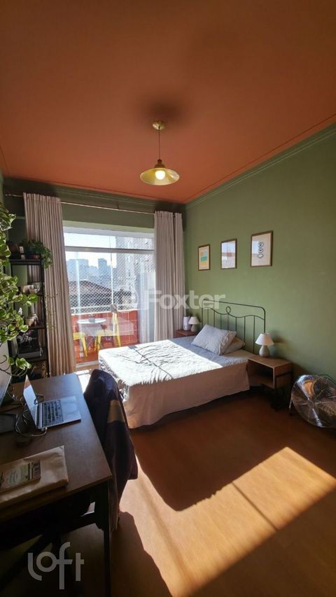 Image 7 - 892506