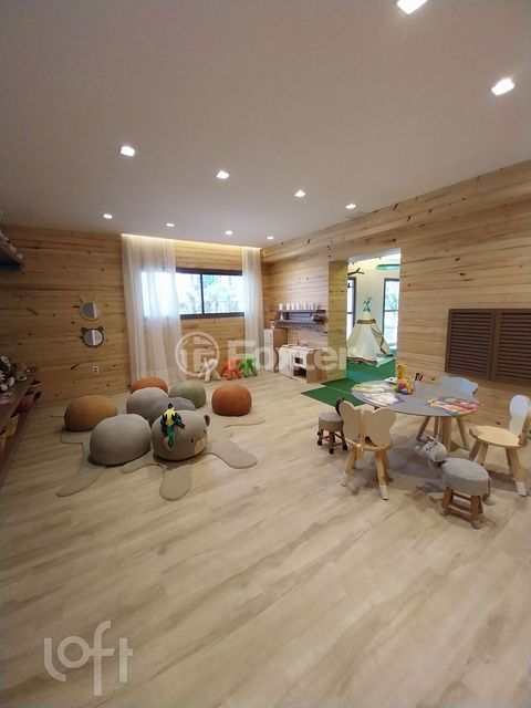 Image 8 - 892528