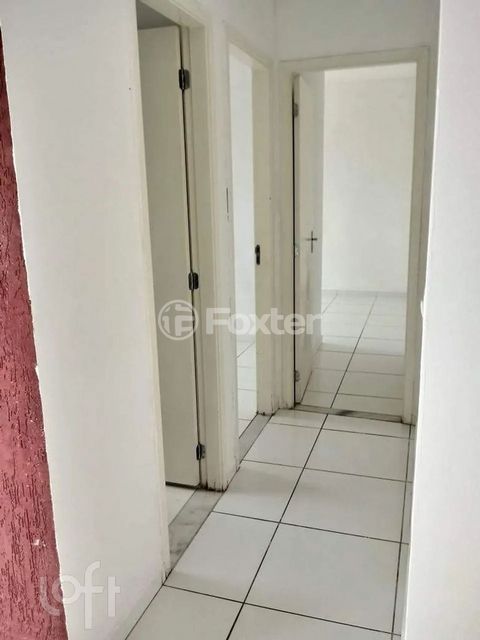 Image 7 - 892542