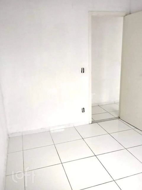 Image 5 - 892542