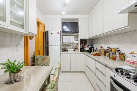 Image 4 - 892564