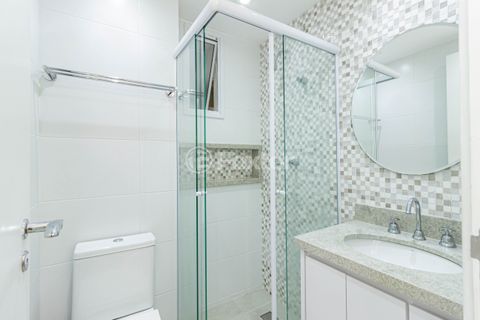 Image 19 - 892565
