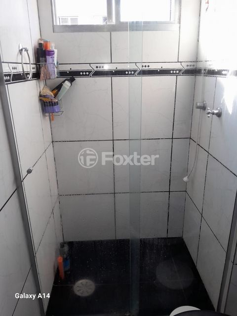 Image 8 - 892600