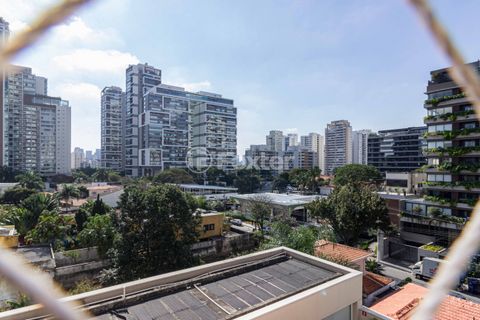 Image 6 - 892603