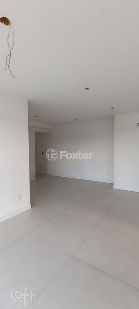 Image 7 - 892651
