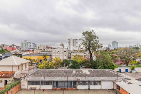 Image 12 - 892652