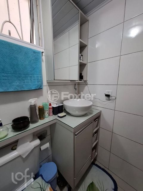 Image 8 - 892667