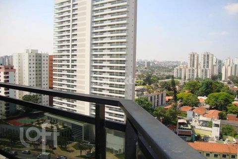 Image 18 - 892678