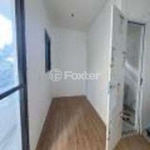 Image 5 - 892687