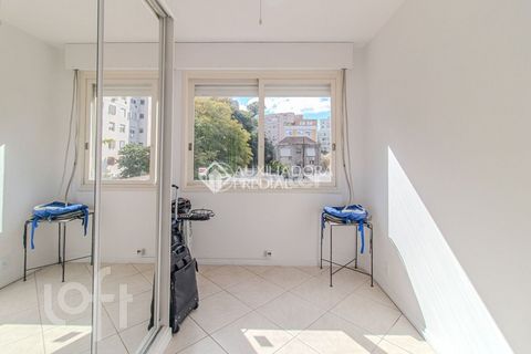 Image 7 - 892695