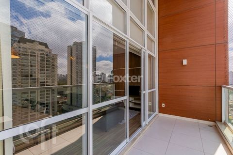 Image 9 - 892712