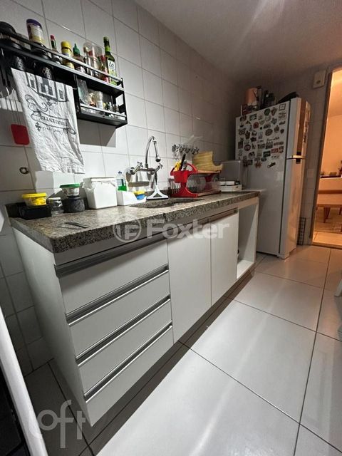 Image 5 - 892714