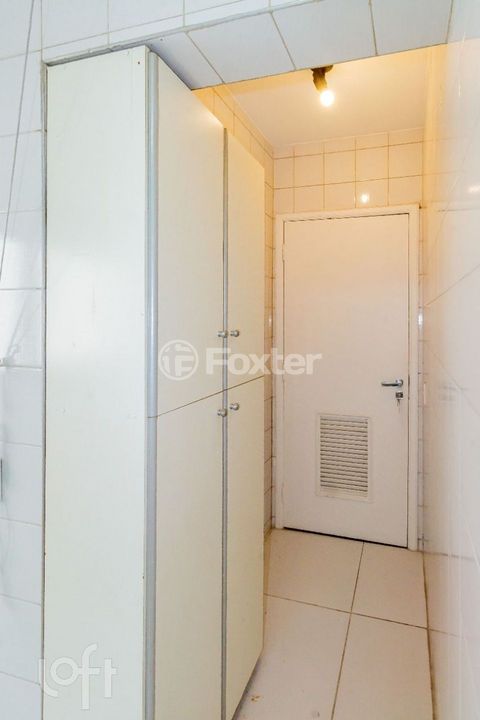 Image 7 - 892714