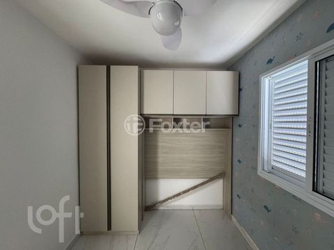 Image 7 - 892720