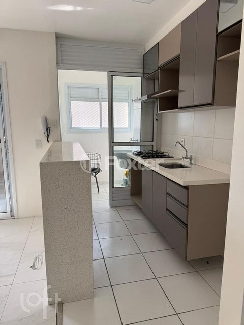 Image 3 - 892720
